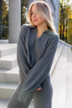Sweter Taylor Grey
