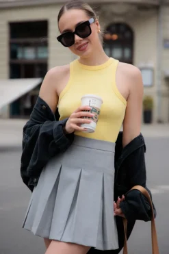 Top Paula Yellow
